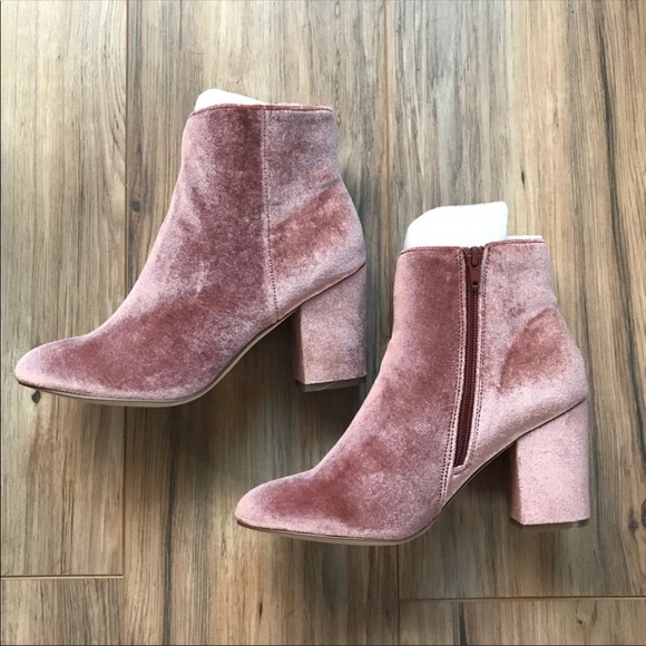 Steve Madden Ankle Booties | Velvet | Pink/Mauve | - Picture 1 of 6